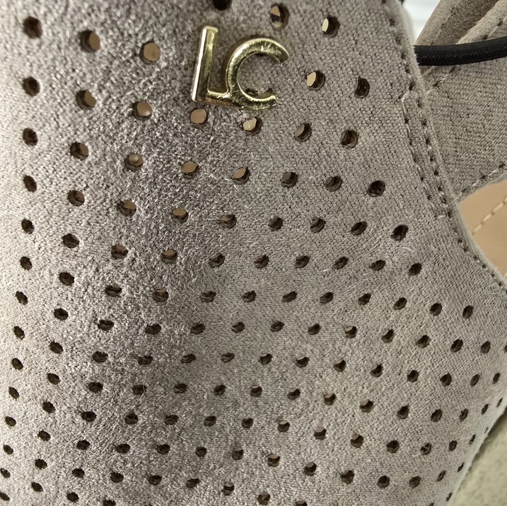 Liz Claiborne  NWT Taupe Hadley Koala  Memory Foam Wedge size 9M - Picture 8 of 16